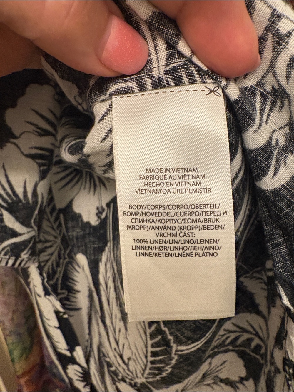 Lauren/Ralph Lauren Black & White Tropical Print Shirt - Picture 8 of 8